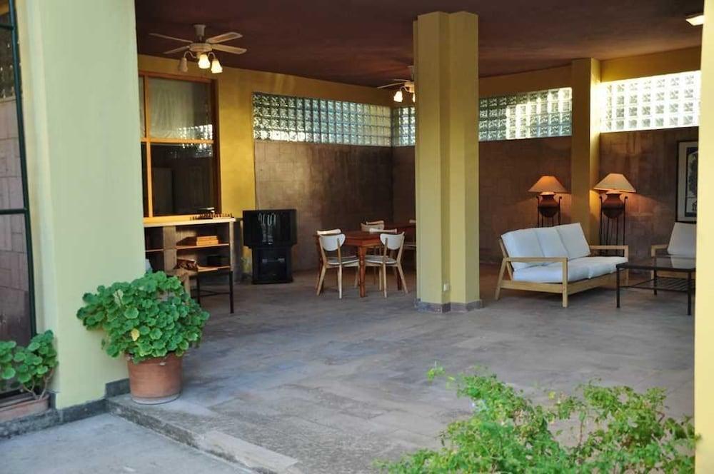 Palm Court Suites Ayvalı Eksteriør billede