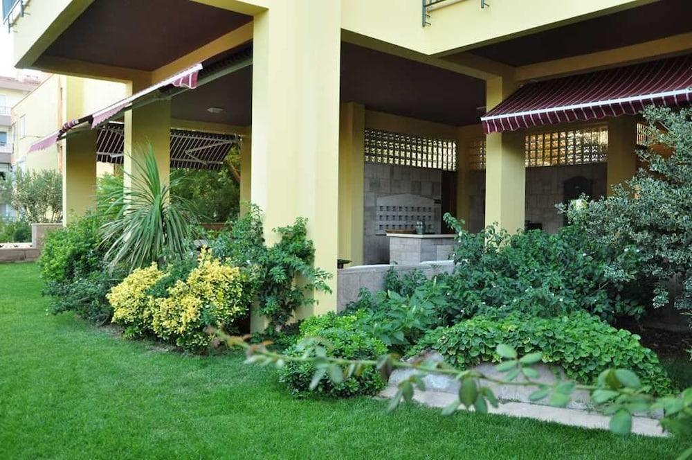 Palm Court Suites Ayvalı Eksteriør billede