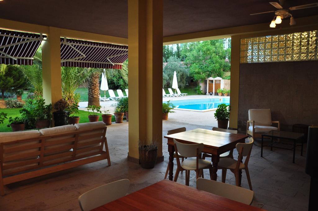 Palm Court Suites Ayvalı Eksteriør billede