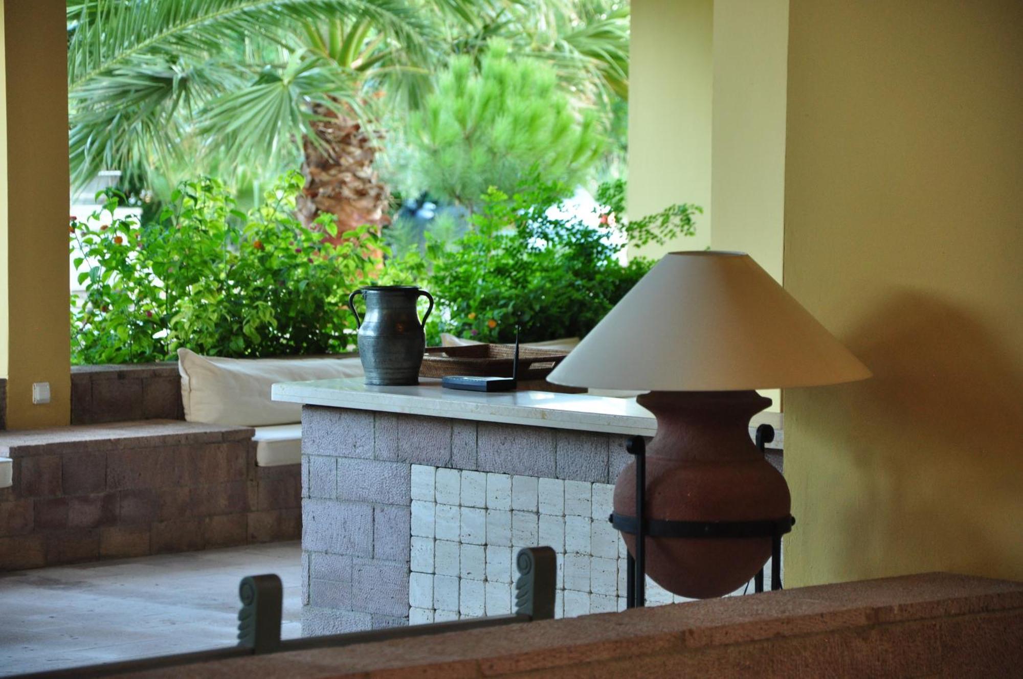 Palm Court Suites Ayvalı Eksteriør billede