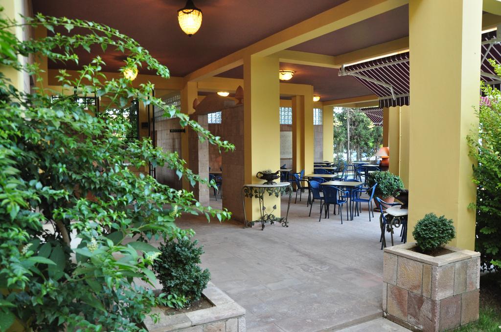 Palm Court Suites Ayvalı Eksteriør billede