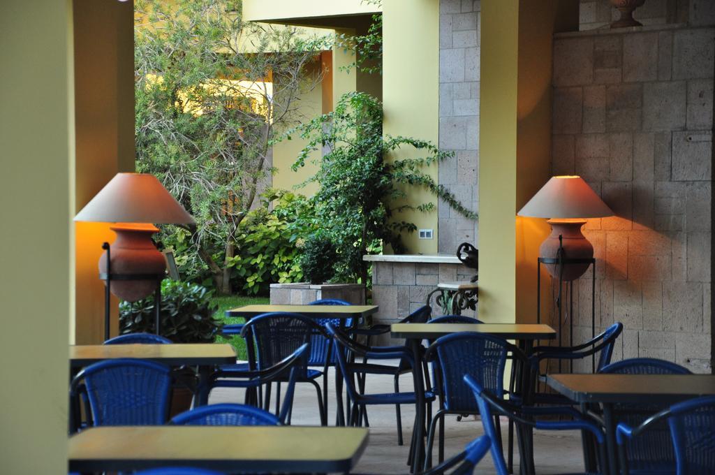 Palm Court Suites Ayvalı Eksteriør billede