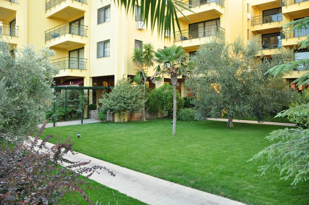 Palm Court Suites Ayvalı Eksteriør billede